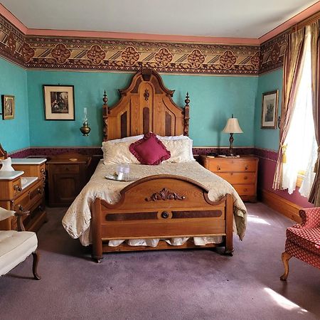 Grand Victorian B&B Inn Bellaire Rum bild