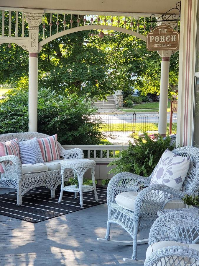Grand Victorian B&B Inn Bellaire Exteriör bild